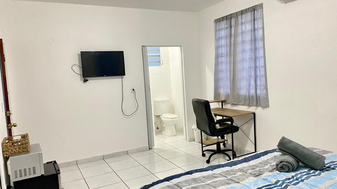 All You Need Studios Walking Distance To Beach Isla Verde San Juan Eksteriør billede